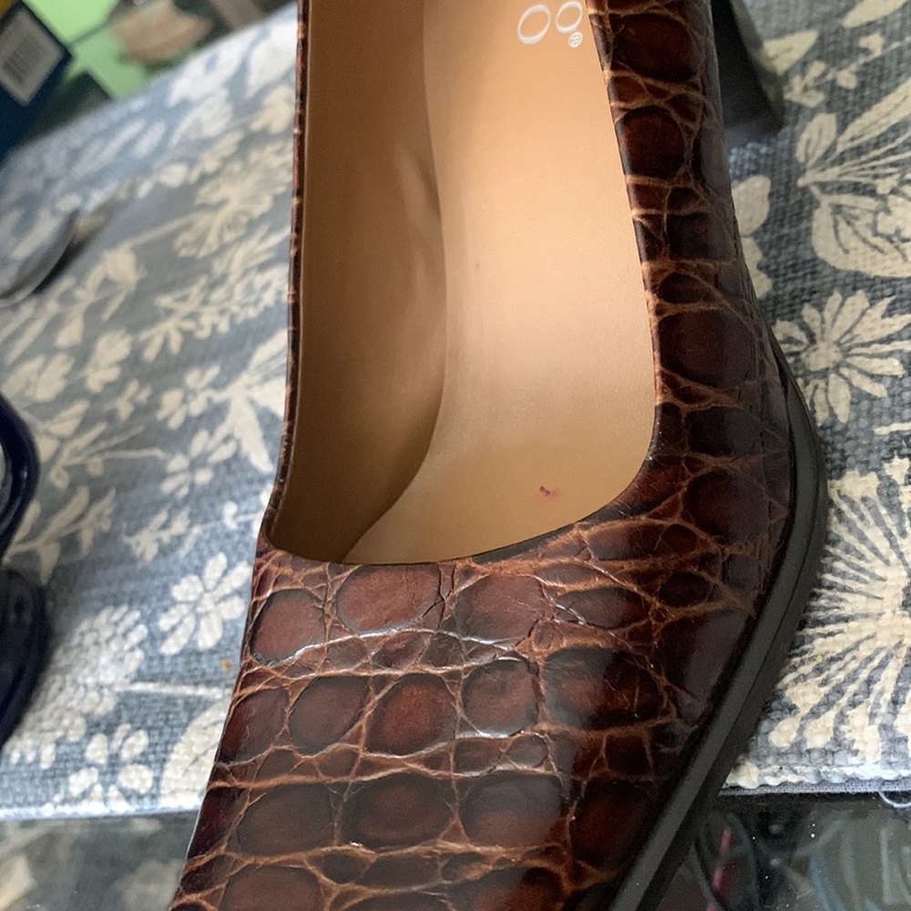 Franco Sarto shoes - Picture 7 of 10